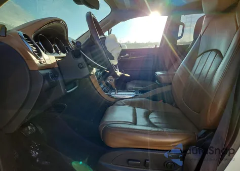 2015 Buick Enclave z USA, uszkodzony, nr VIN 5GAKVCKD1FJ144916